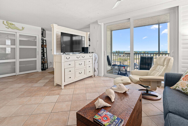 Building Photo - 5600 Bonita Beach Rd SW