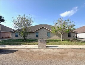 Building Photo - 1409 W Prosperity Dr