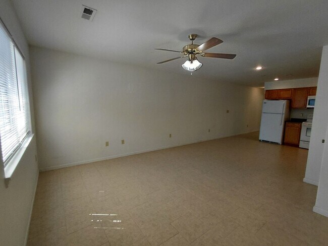Foto del edificio - 118 Booker Rd