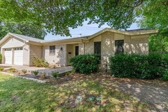 Building Photo - 541 Forrest Hill Ln