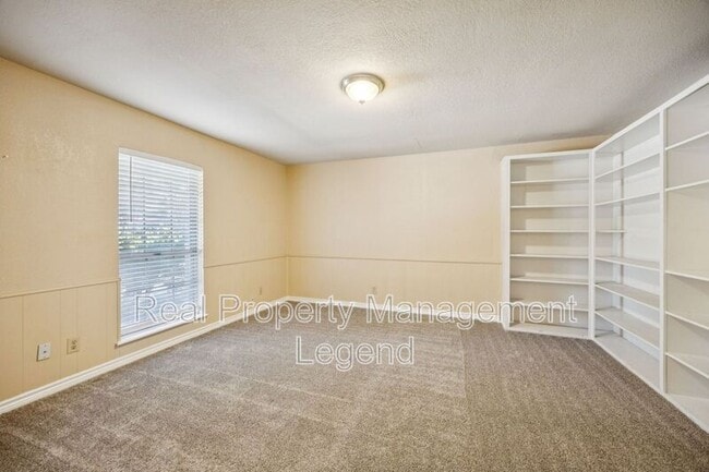 Foto del edificio - 1312 Goodwin Dr