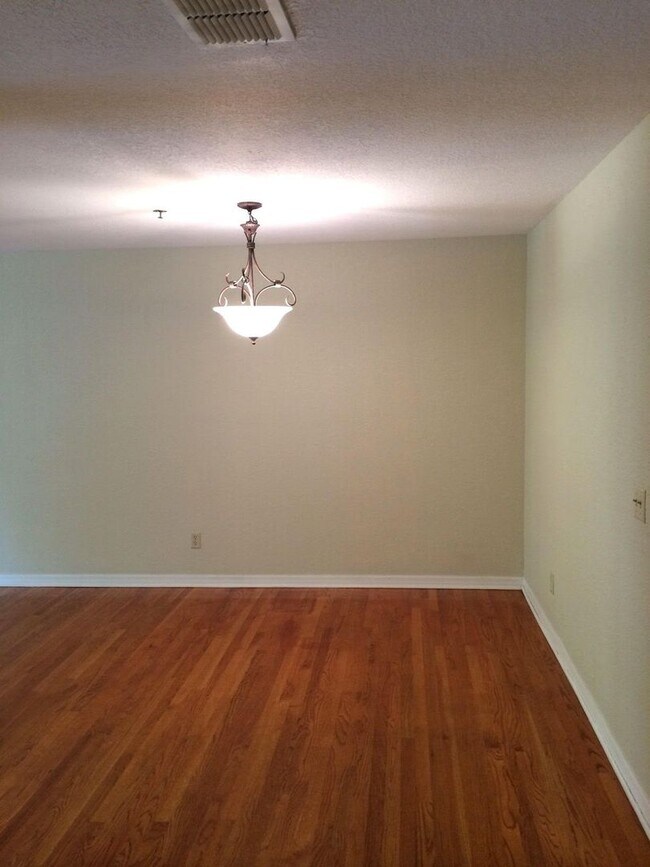 Foto del edificio - 716 E Washington Street Unit #1