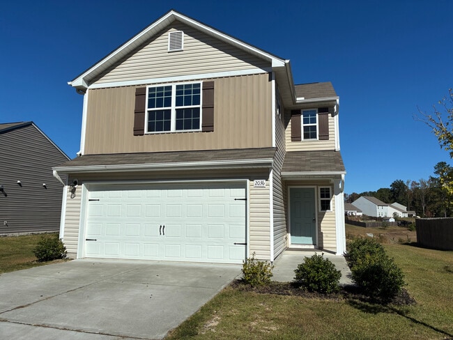 Building Photo - Room in House on Alderman Way
