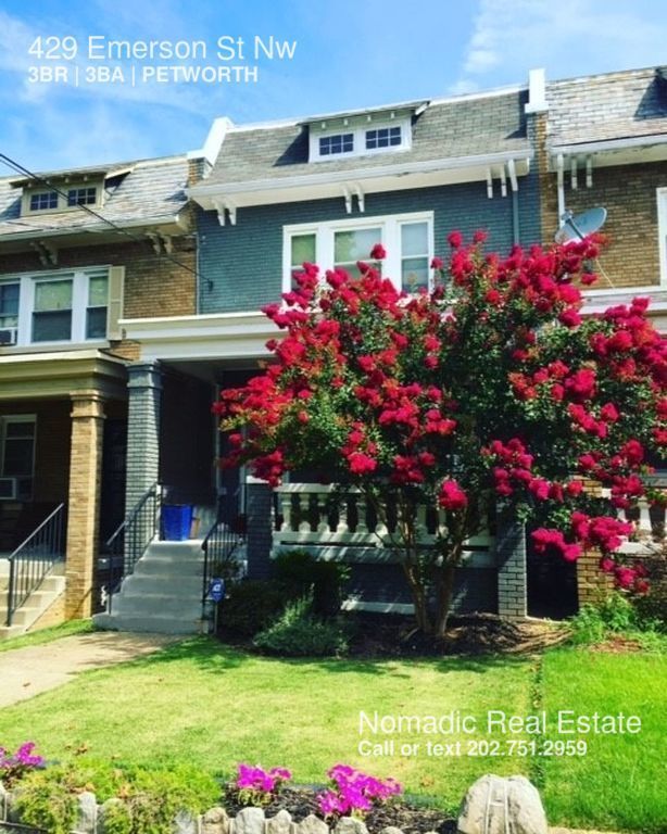 Foto del edificio - 429 Emerson St NW