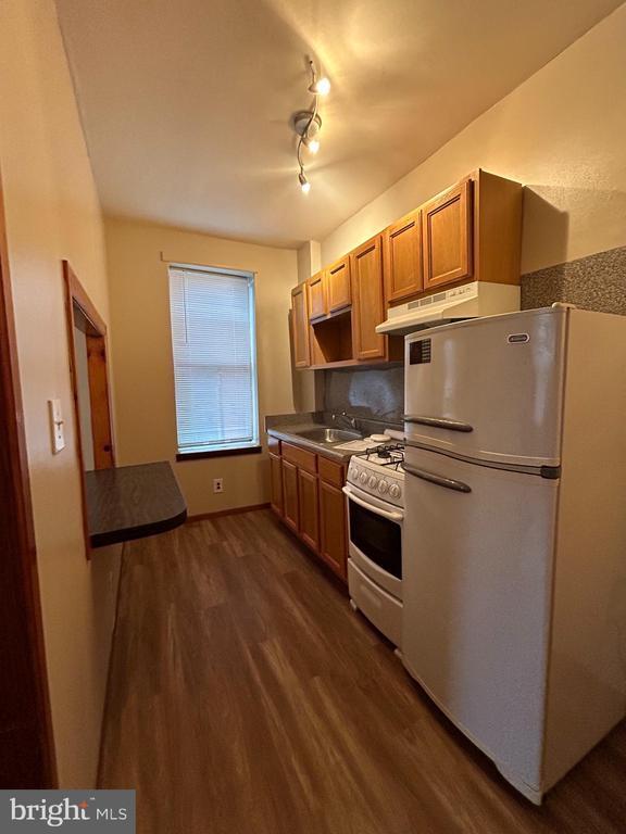 Primary Photo - 532 N 15th St