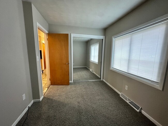 Foto del edificio - Three Bedroom Two Bath House