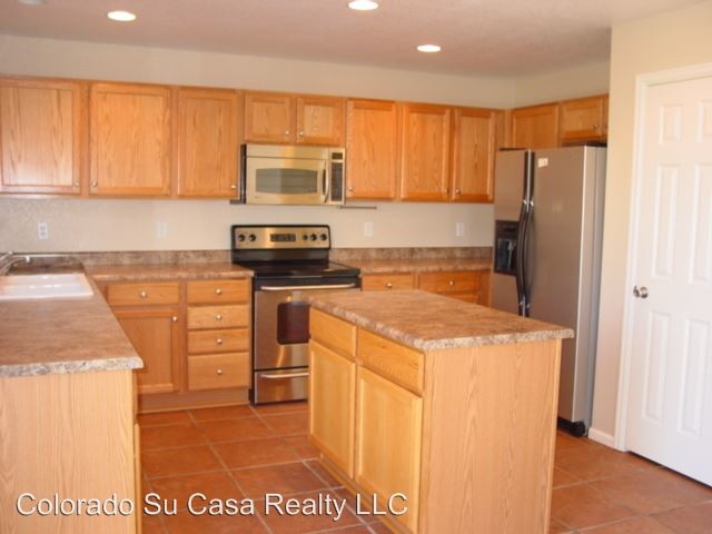 Foto del edificio - 8319 Newbury Way