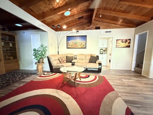 Building Photo - 54159 S Circle Dr