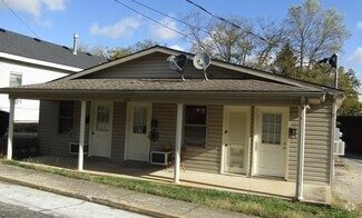 Building Photo - 124 E 4th St