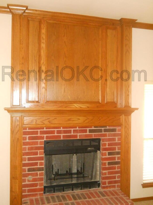 Foto del edificio - 3 Bed 2 Bath + Office in Moore School dist...