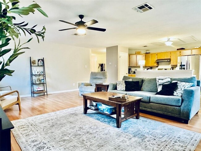 Foto del edificio - 1208 Tremont Dr