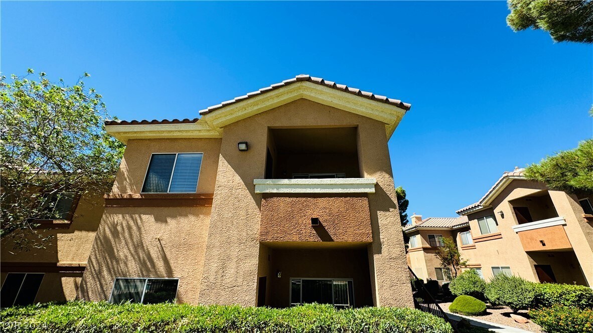Foto principal - 1050 E Cactus Ave