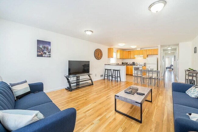 Foto del edificio - 180 Randolph Ave