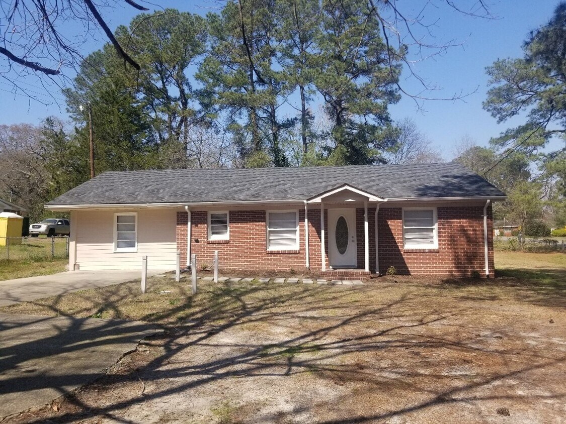 Foto principal - 428 S. US 13 Hwy