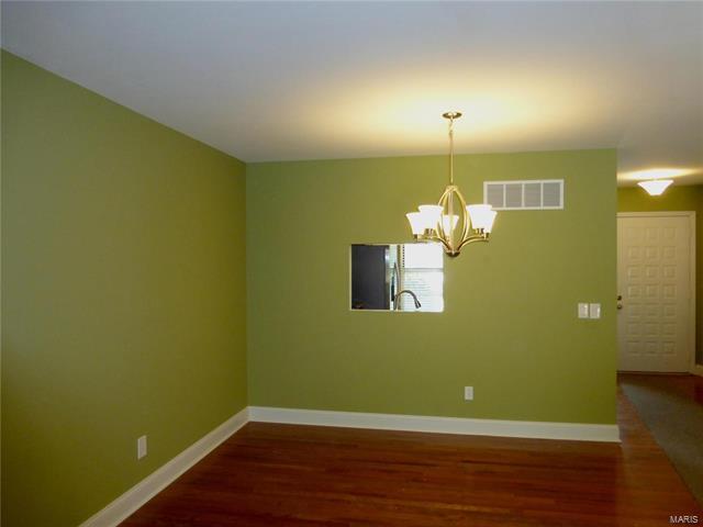 Building Photo - 563 Woodhill Estates Dr