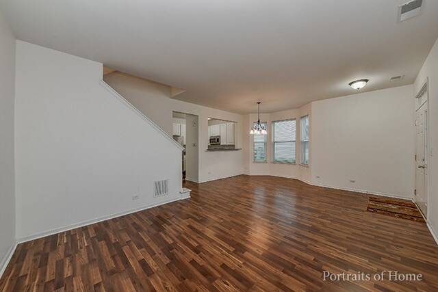 Building Photo - 2271 Barrington Dr E