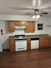 Building Photo - 3805 Howley St