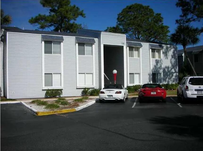 Primary Photo - 101 Old Ferry Rd