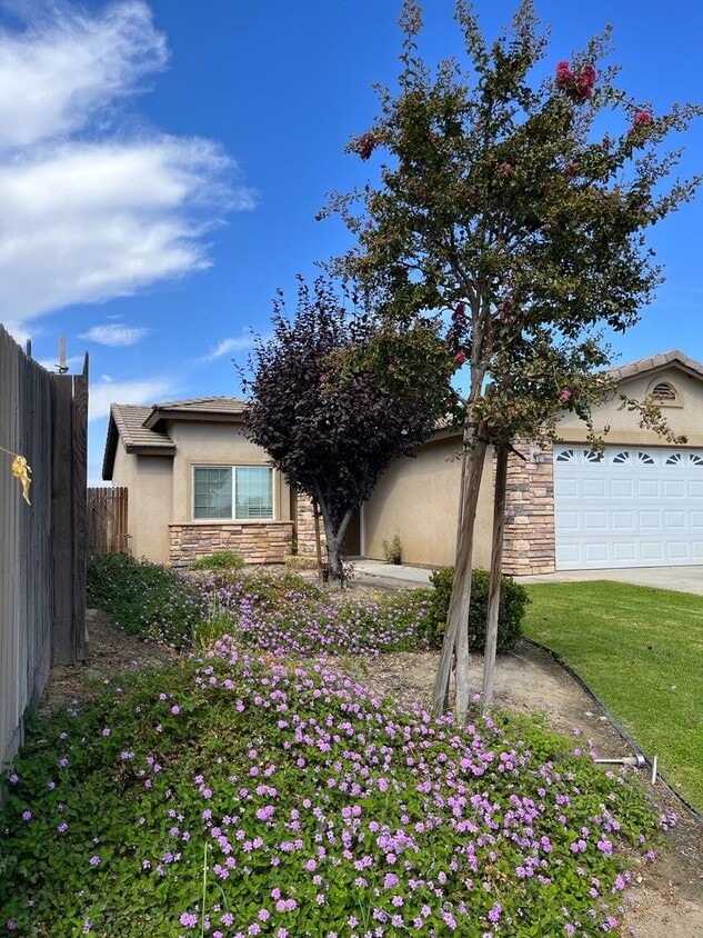 Primary Photo - 4BD/2BA Home - Coming soon!