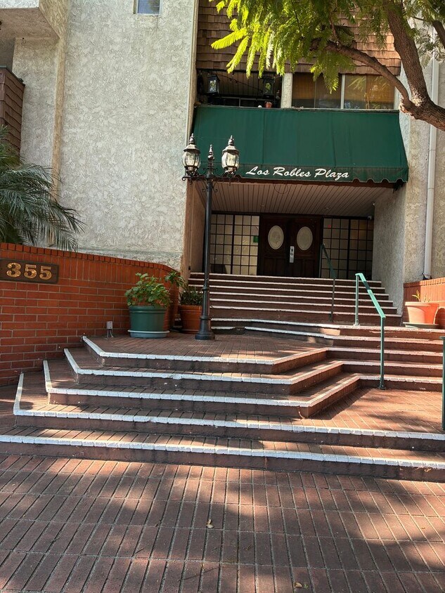 Foto principal - BRAND NEW 1 BEDROOM 1 BED UNIT!!!!