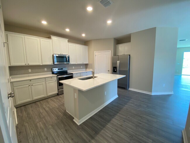 Building Photo - 1638 Merriment Way