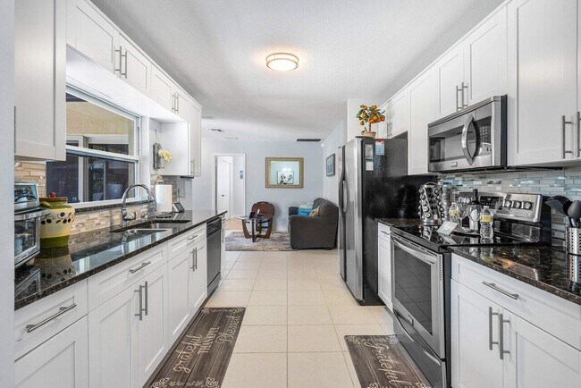 Foto del edificio - 1262 Pinetta Cir
