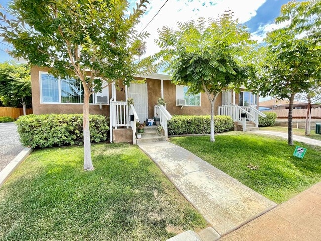Foto del edificio - 6329-6335 Osler St
