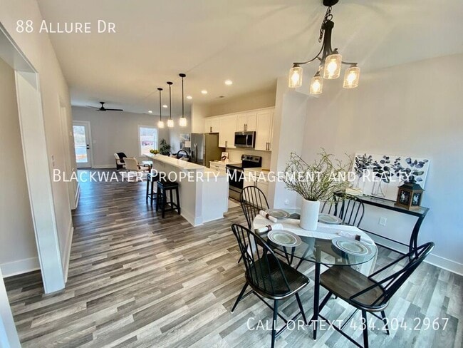 Building Photo - 88 Allure Drive