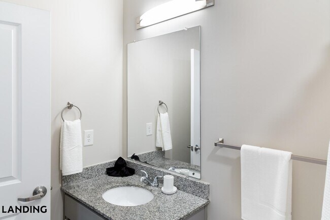 Foto del edificio - 602 Laconia Cir