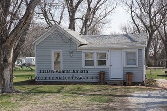 Building Photo - 1110 N Adams Ave
