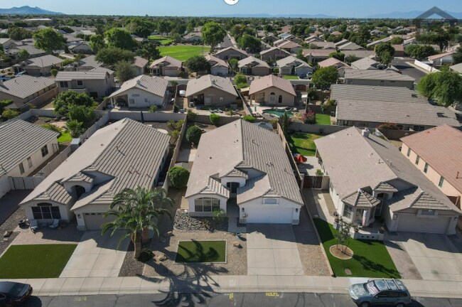 Foto del edificio - 3Bed/2Bath House w/Bonus Room at 67th Ave/AZ Loop-101! Ready for Immediate Move-In!