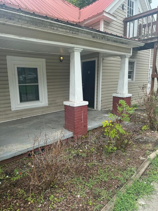 Foto principal - 714 Washington Ave