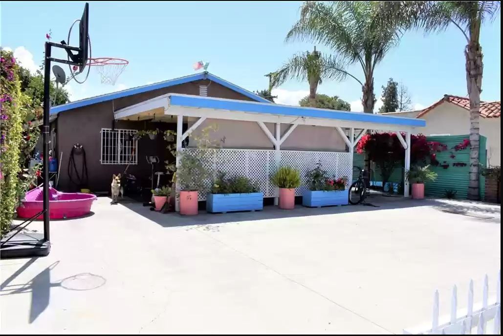 Primary Photo - 8462 Zamora Ave