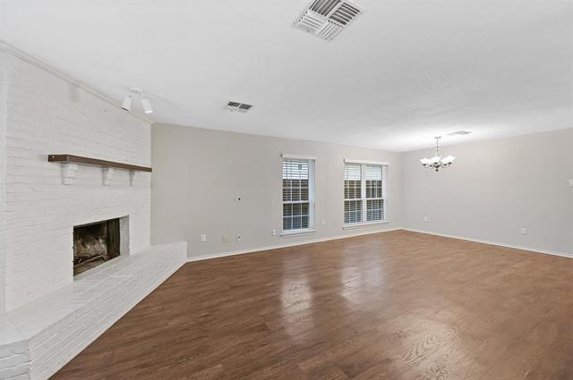Foto del edificio - 5126 Collinwood Ave
