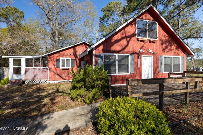 Foto del edificio - 413 Henderson Ct