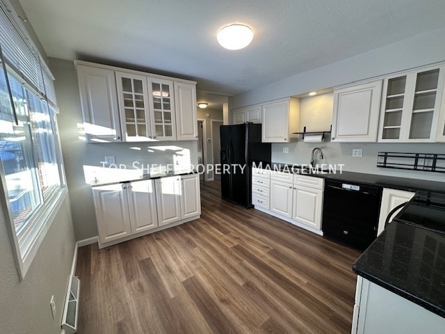 Building Photo - 4834 Seneca Ave