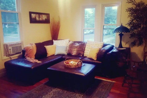 Bright, warm living room - 2500 Aldrich Ave S