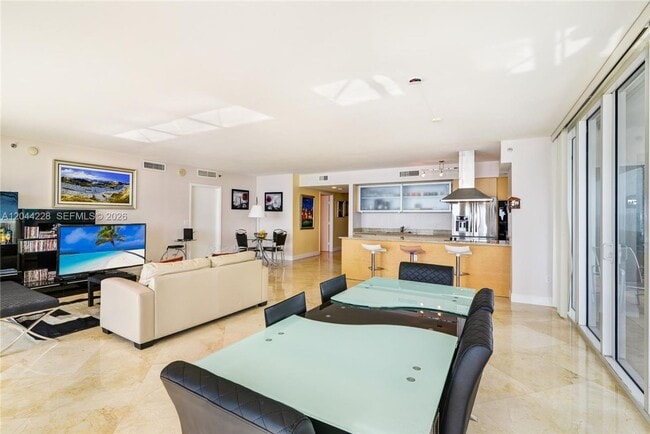 Photo - 1800 S Ocean Dr House