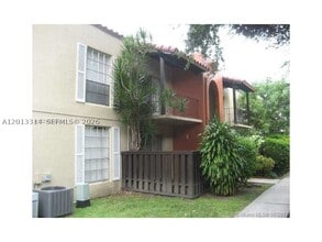 Building Photo - 10794 N Kendall Dr