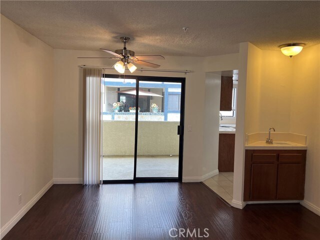 Foto del edificio - 711 W Duarte Rd