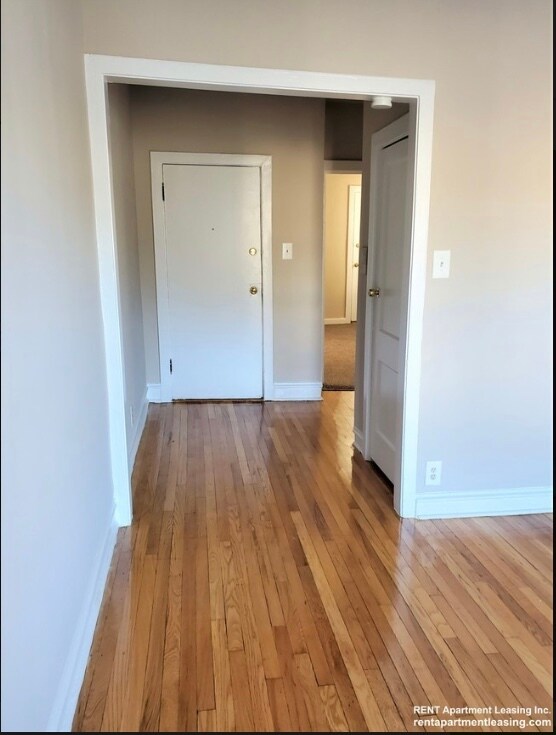 Foto del edificio - 5666 N Ridge Ave