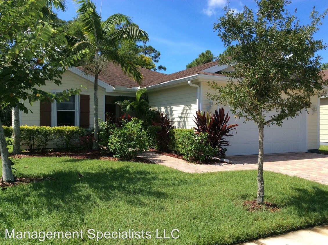 Primary Photo - 3 br, 2 bath House - 625 NE Moss Rose Place