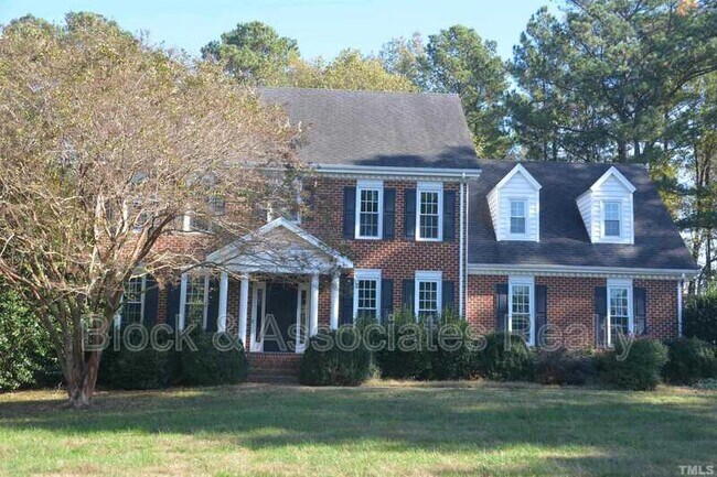Building Photo - 3804 W Cornwallis Rd