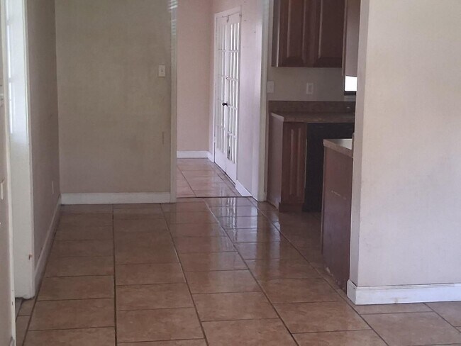 Foto del edificio - Central Lakeland Rental