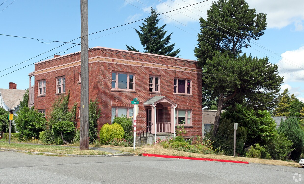 Primary Photo - 819-821 S 16th St