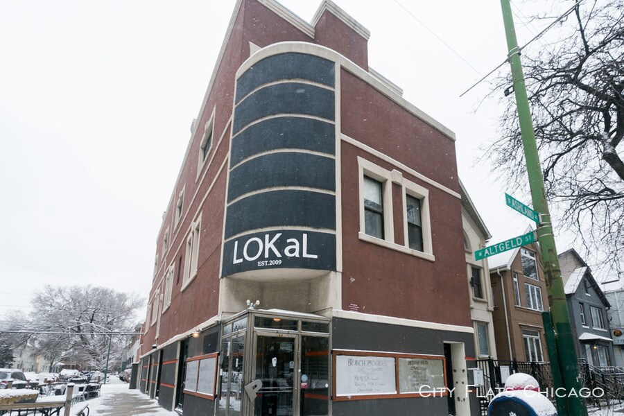 Primary Photo - 2500 N Ashland Ave