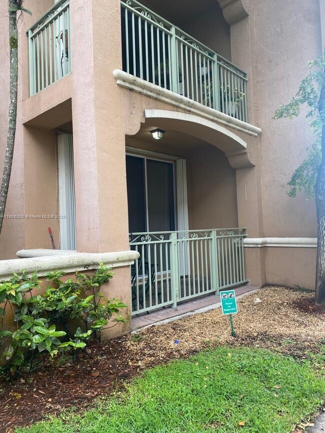 Building Photo - 6380 NW 114th Ave