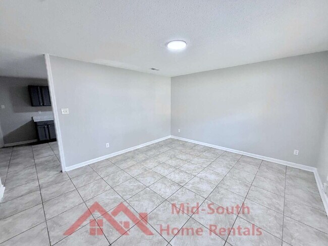 Photo - 1521 Abernathy Avenue Apartment