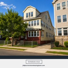 Building Photo - 828 S 16th St