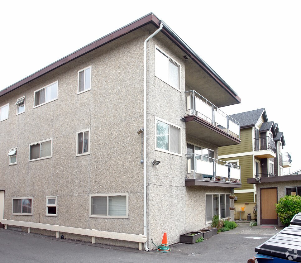 Foto del edificio - 63rd Street Apartments